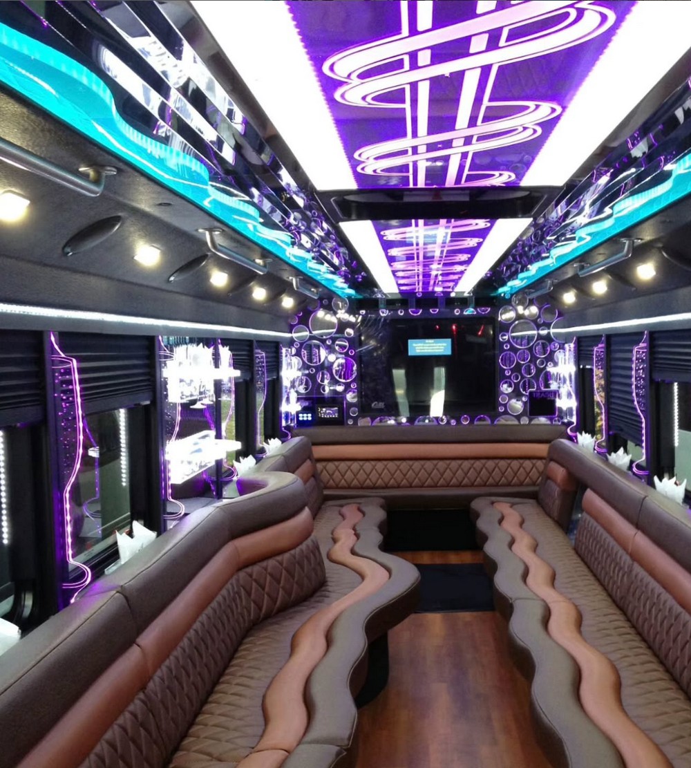 Top-Notch Party Bus Service from Paramus, NJ to Hoboken, NJ